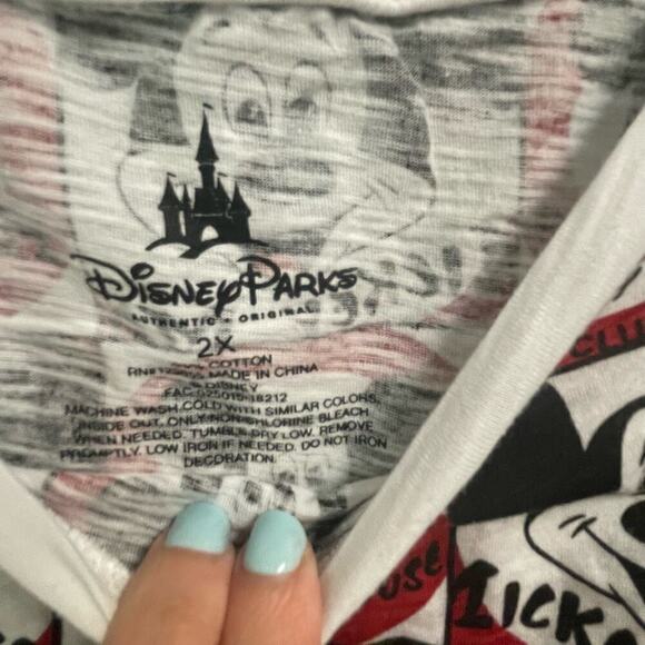 Disney Parks Mickey Mouse Club Repeated Print Shirt Size 2X Tee Short Sleeve - Picture 2 of 3